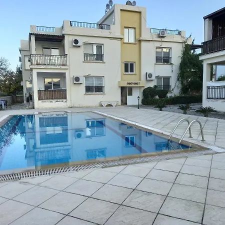 Apartment Cosy Luxurious Apt With Swimming Pool In Kyrenia